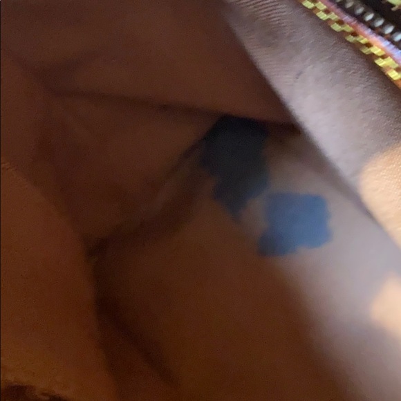 Authentic LV - Picture 11 of 15